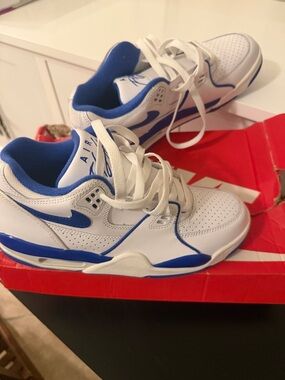 Nike Air Flight ‘89 Low Blue & White shoes M Sz 7 - W sz 8.5 with box